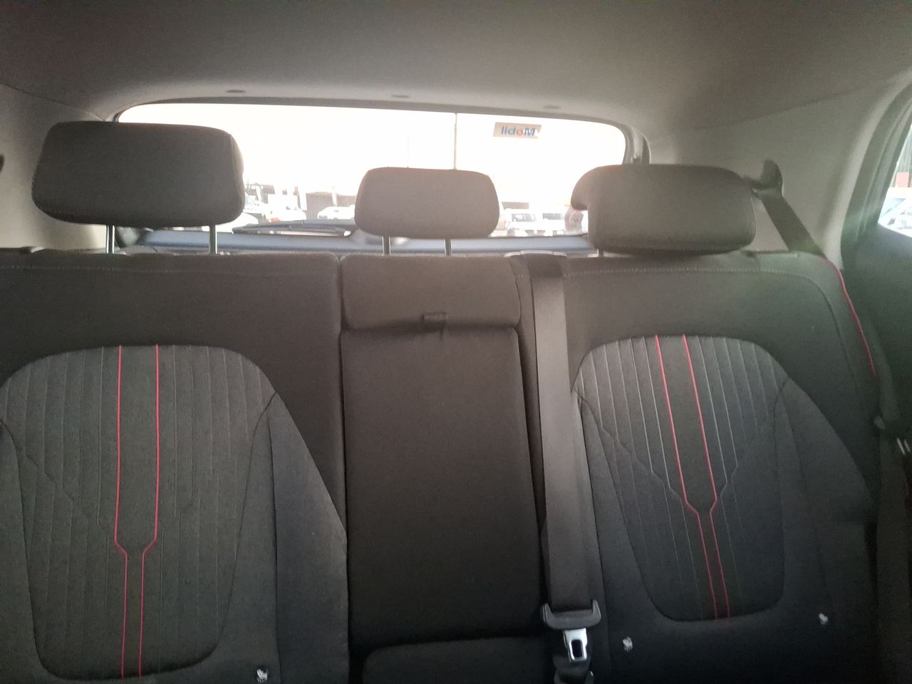 HYUNDAI - 13