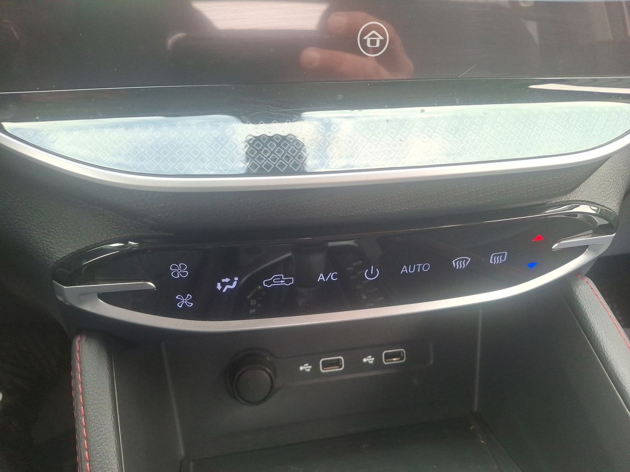 MAXUS - 28