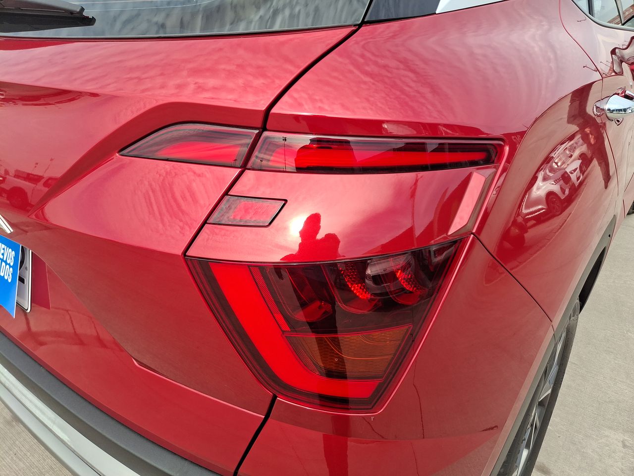 HYUNDAI - 20