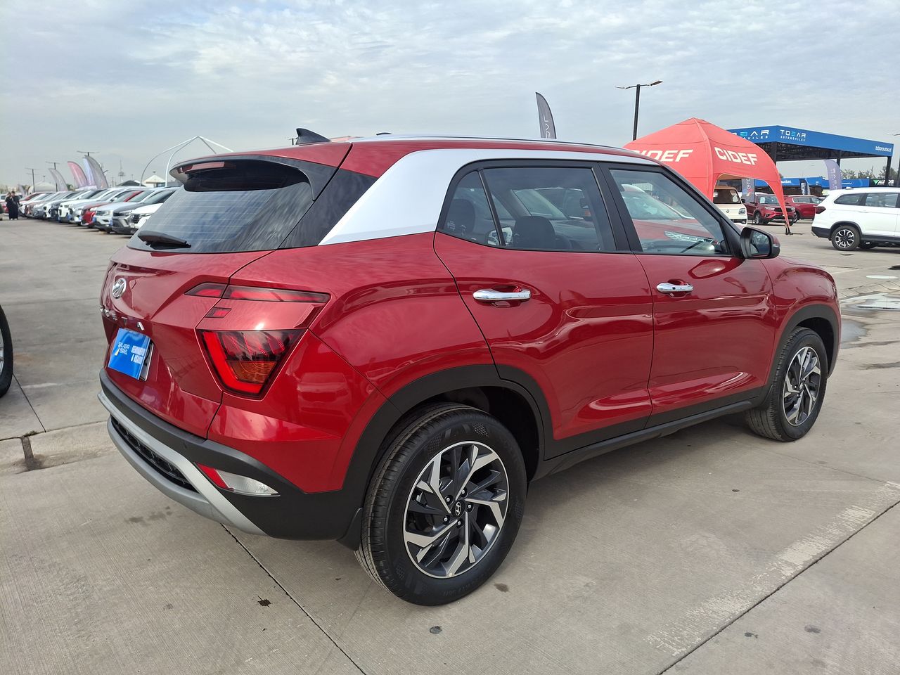 HYUNDAI - 7
