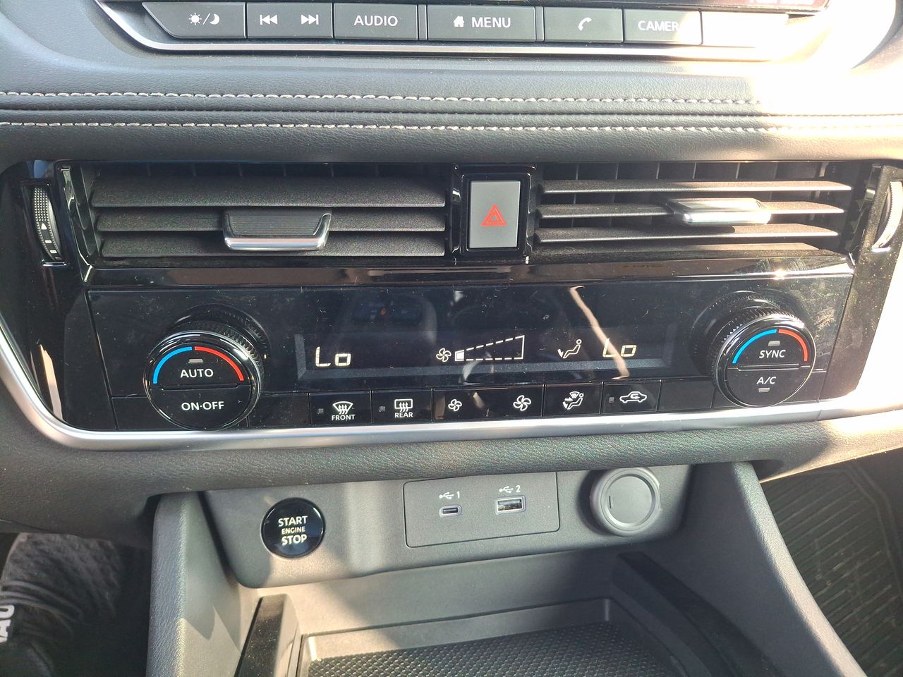 NISSAN - 28