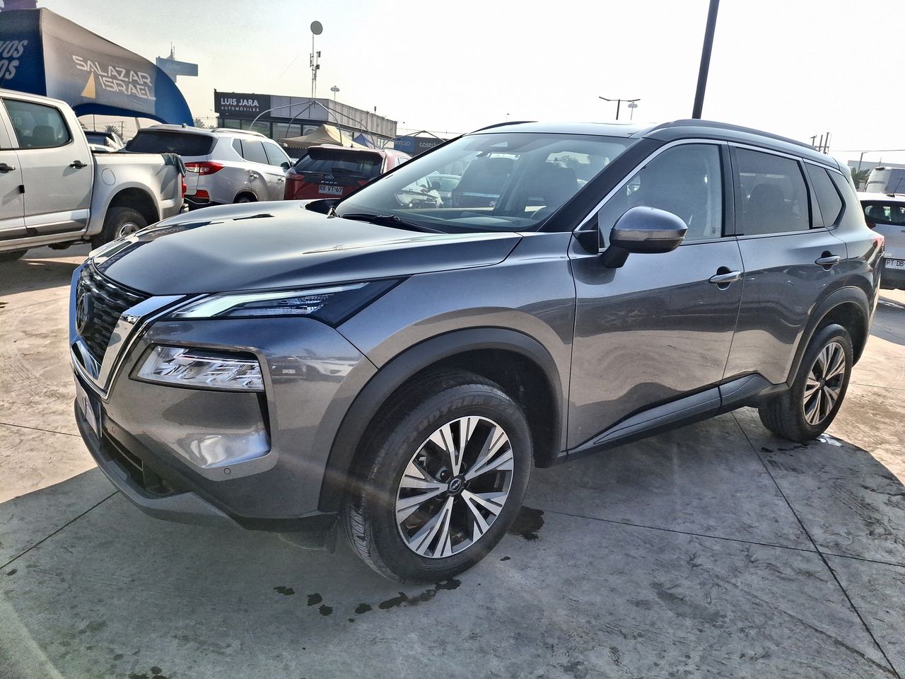 NISSAN - 3