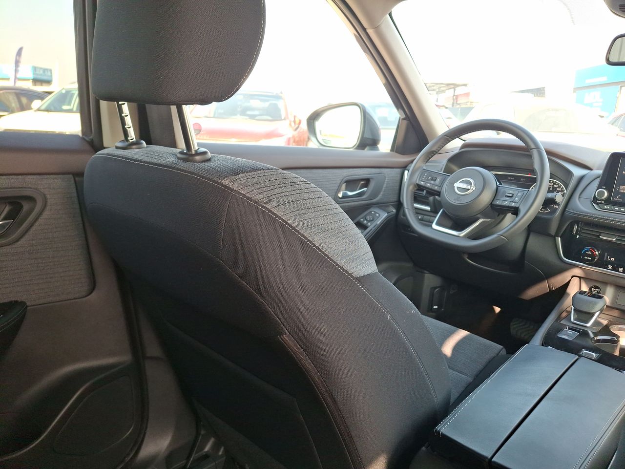 NISSAN - 16