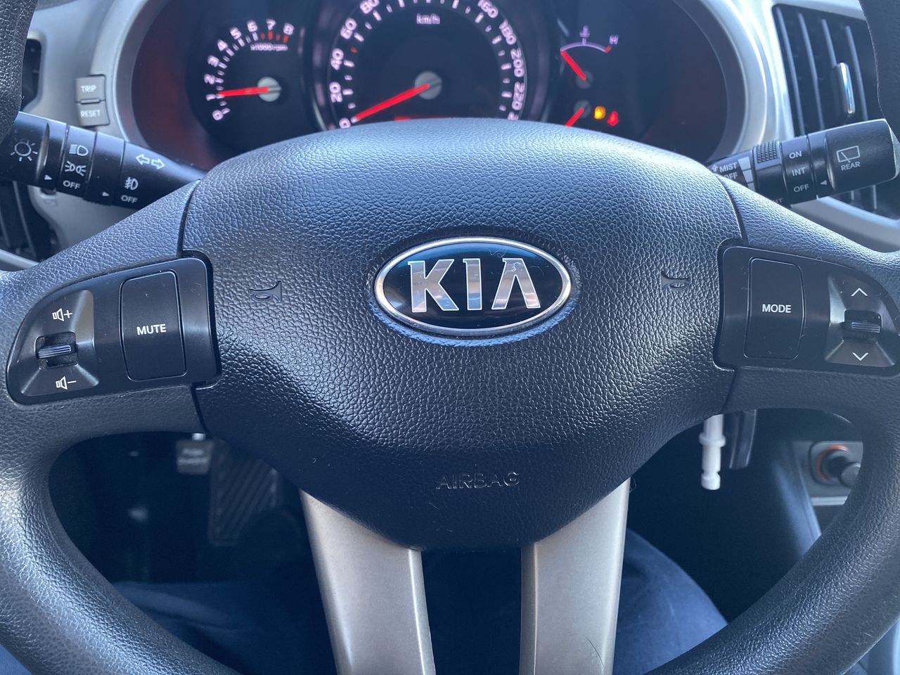 KIA - 27