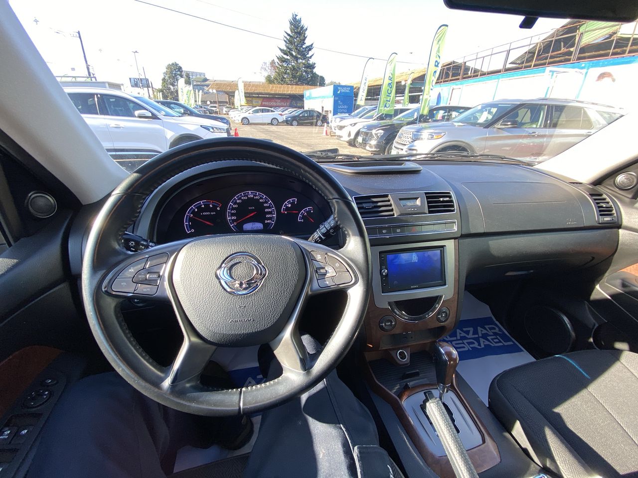 SSANGYONG - 33