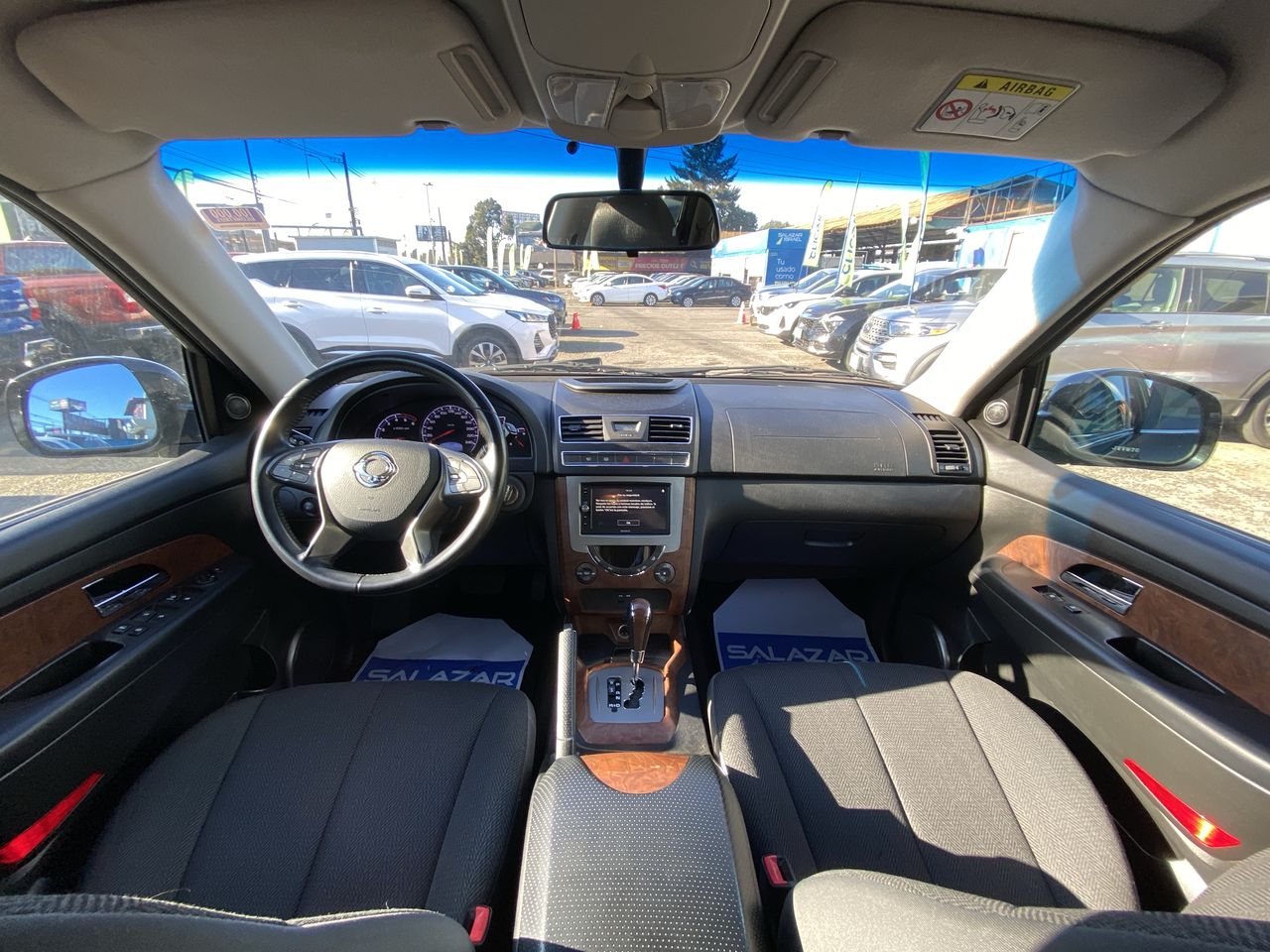 SSANGYONG - 9