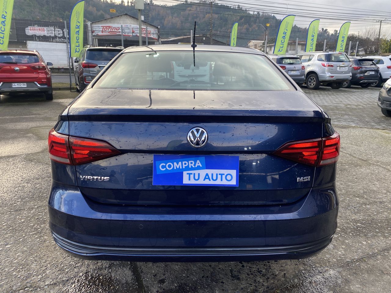 VOLKSWAGEN - 6