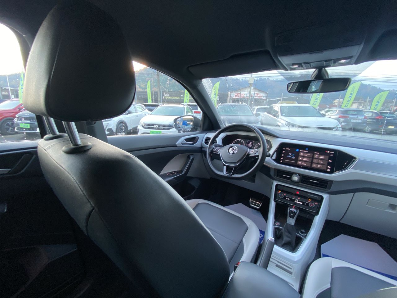VOLKSWAGEN - 16