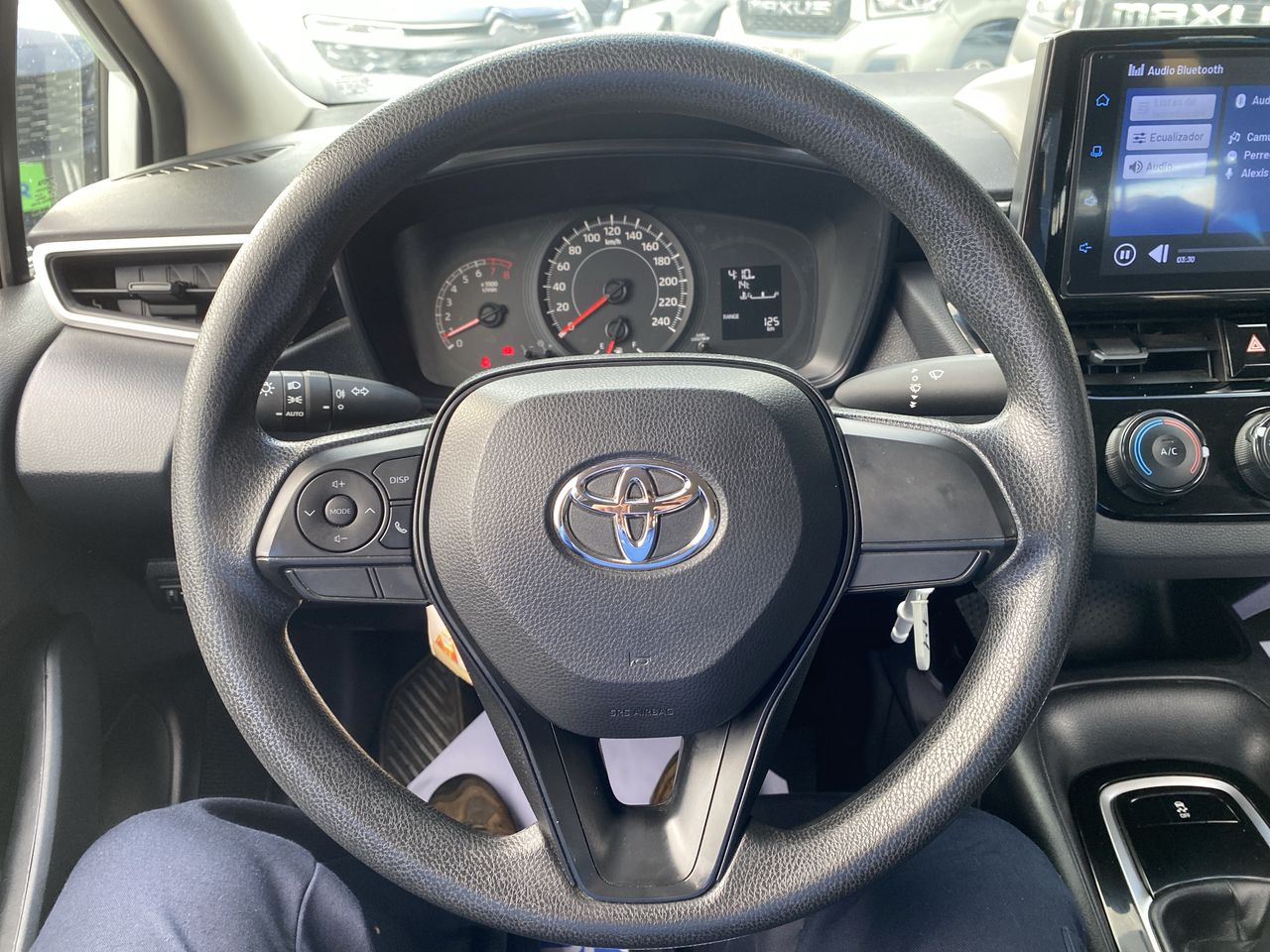 TOYOTA - 25