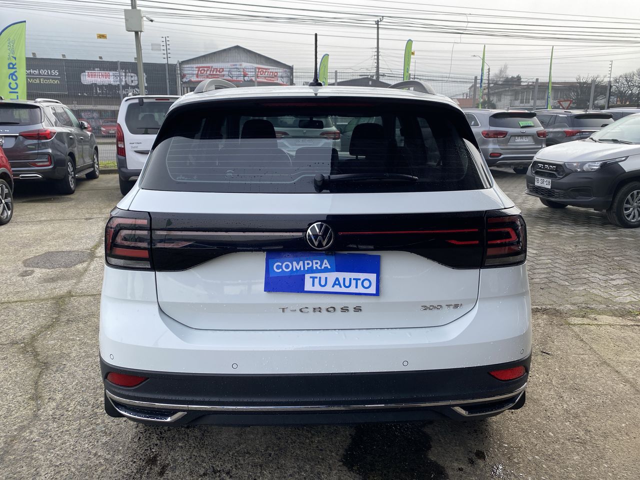 VOLKSWAGEN - 6