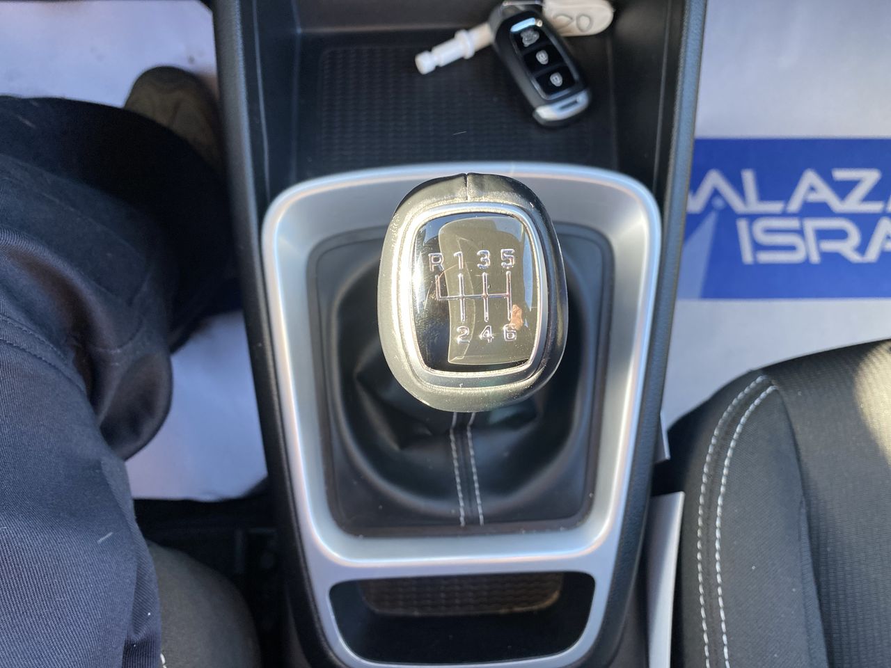 HYUNDAI - 31