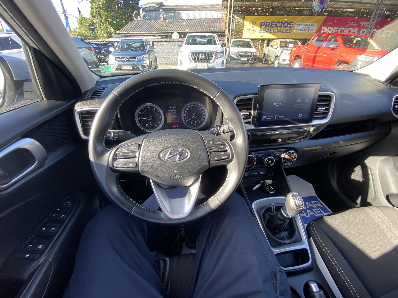 HYUNDAI - 32