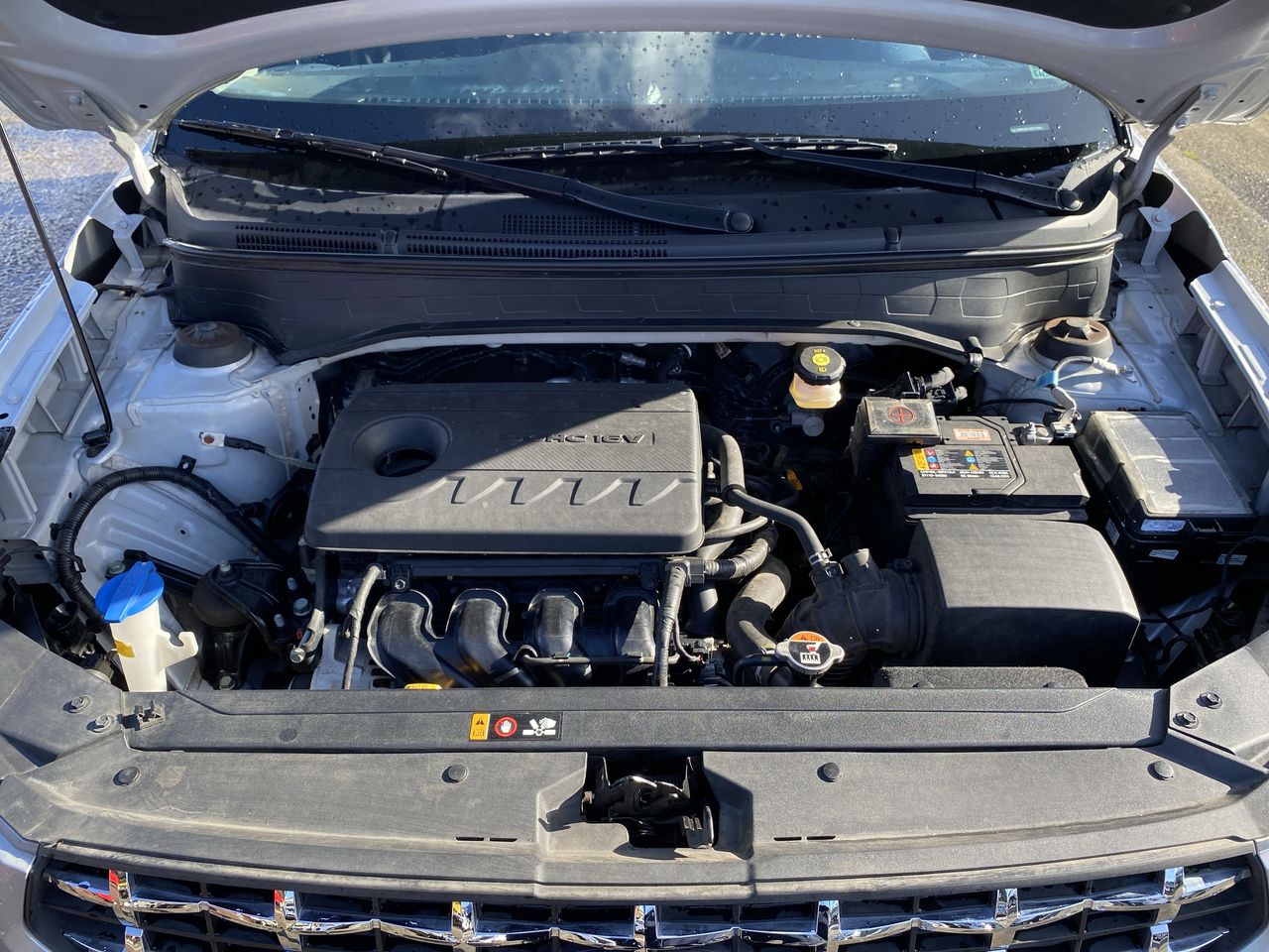 HYUNDAI - 18