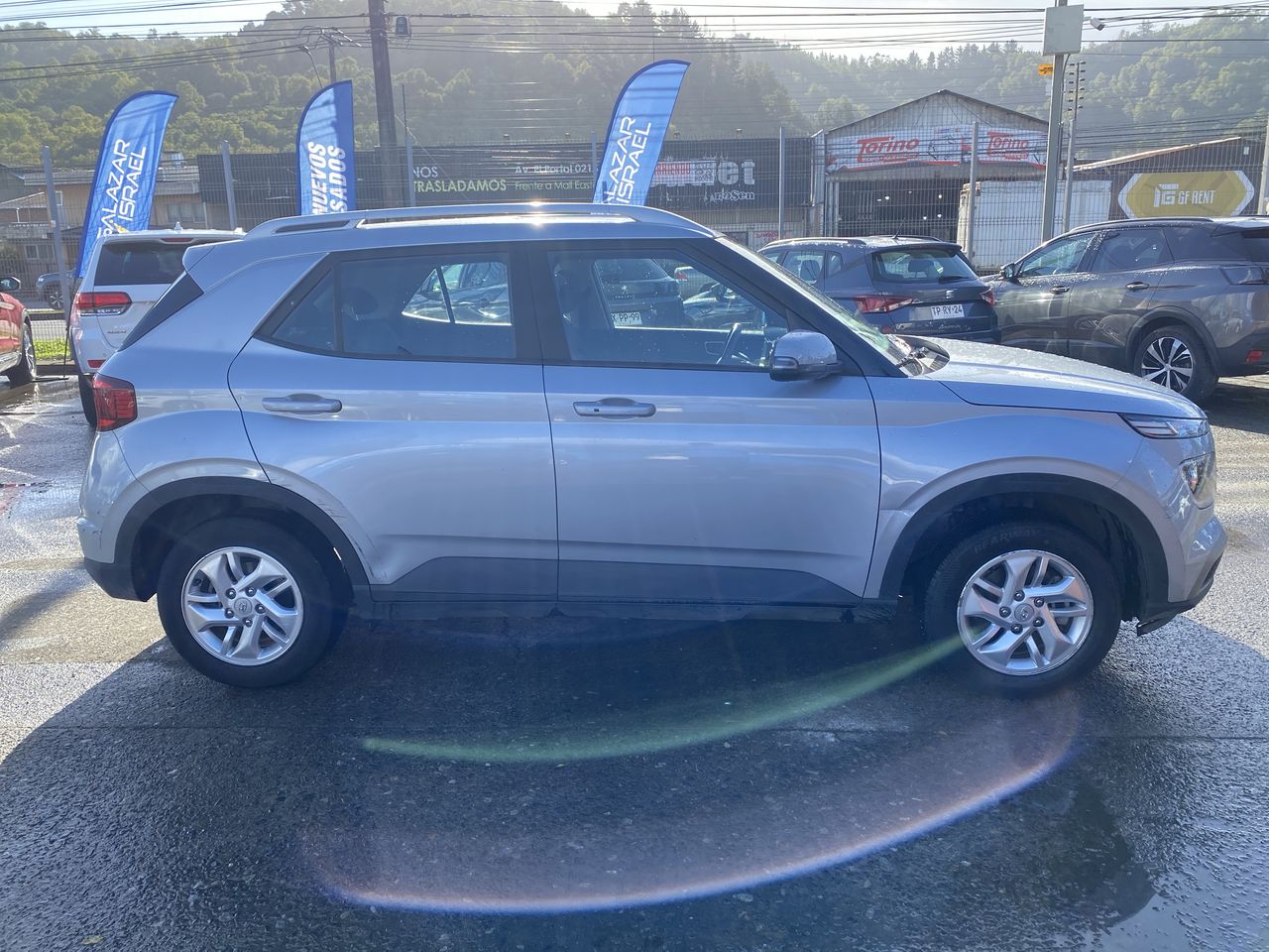 HYUNDAI - 8