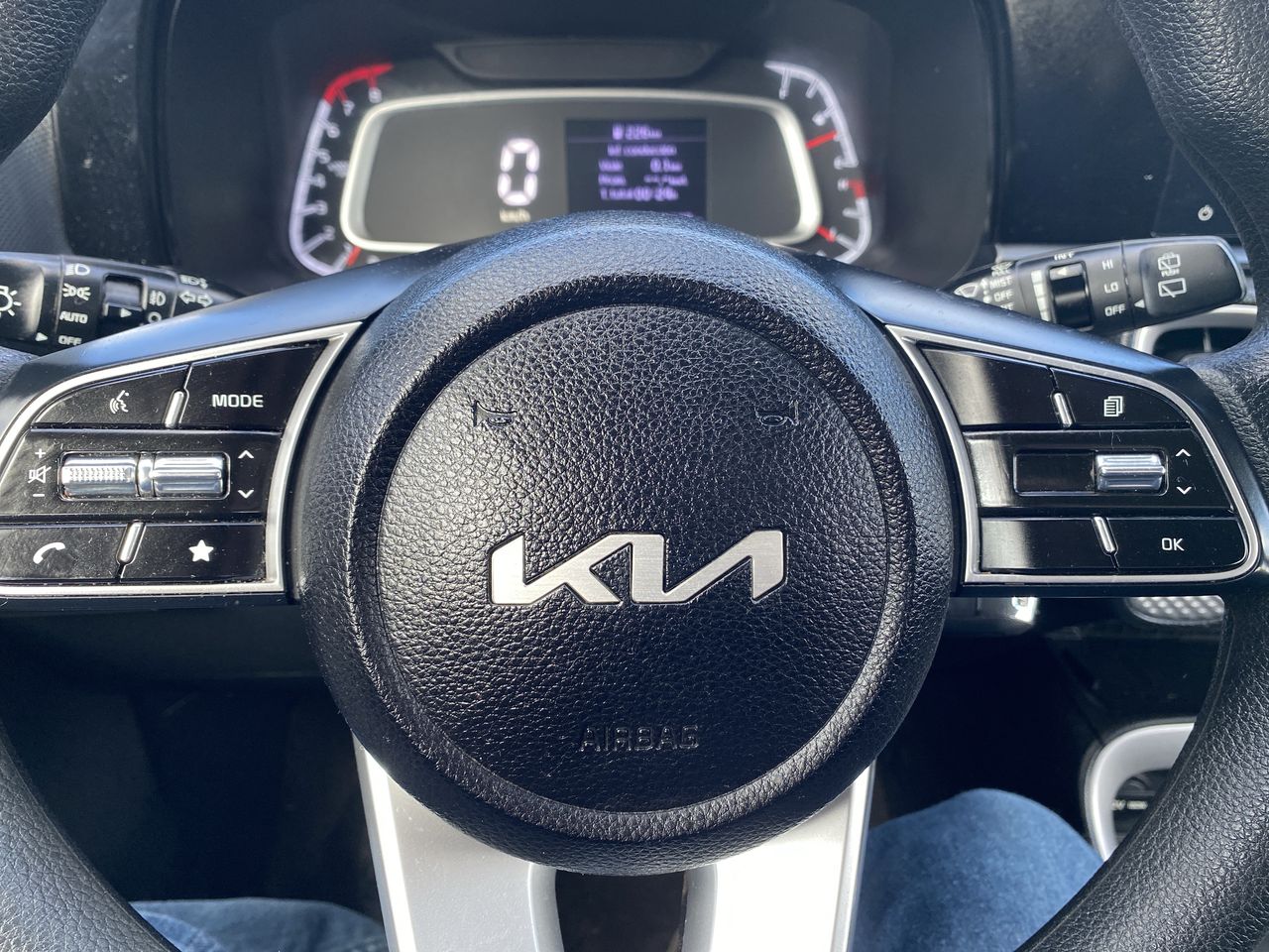 KIA - 27