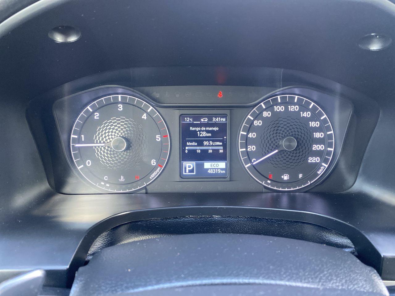 SSANGYONG - 27