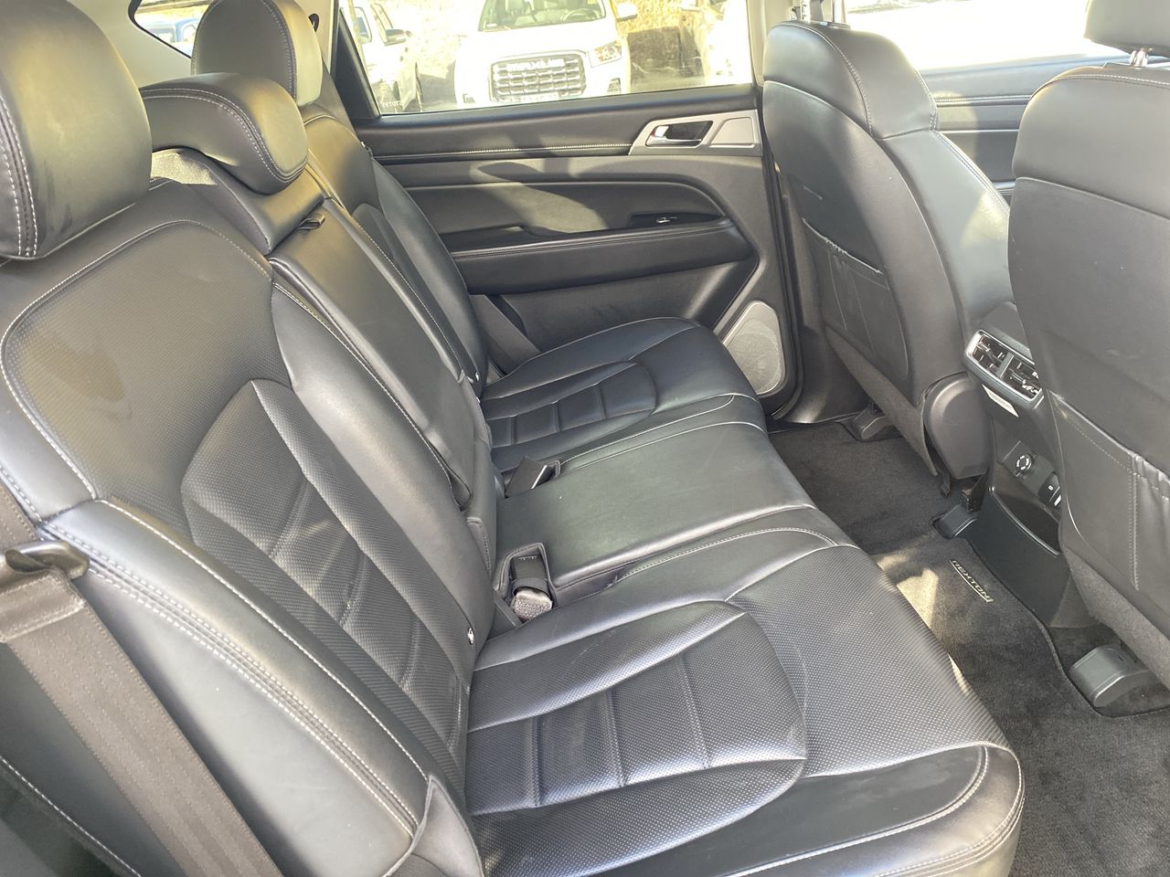 SSANGYONG - 34