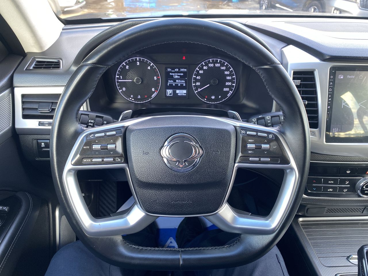 SSANGYONG - 25