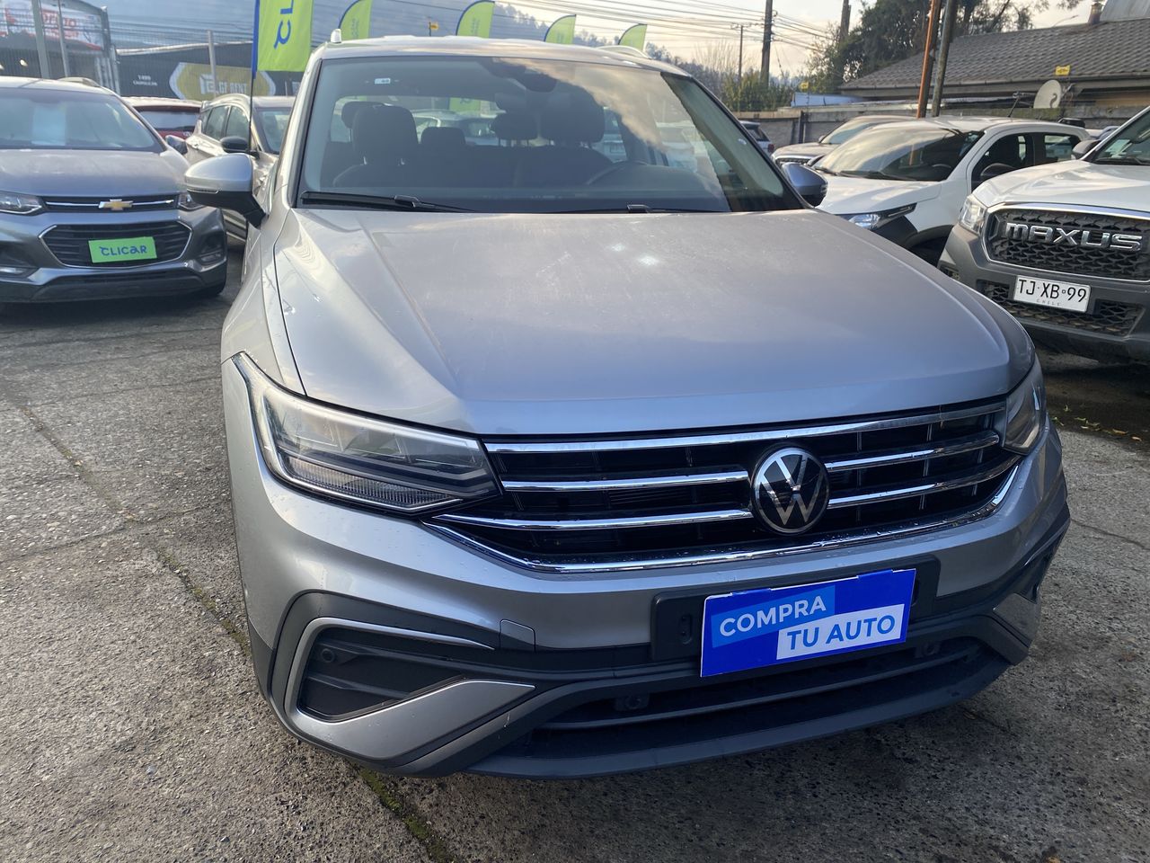 VOLKSWAGEN - 2