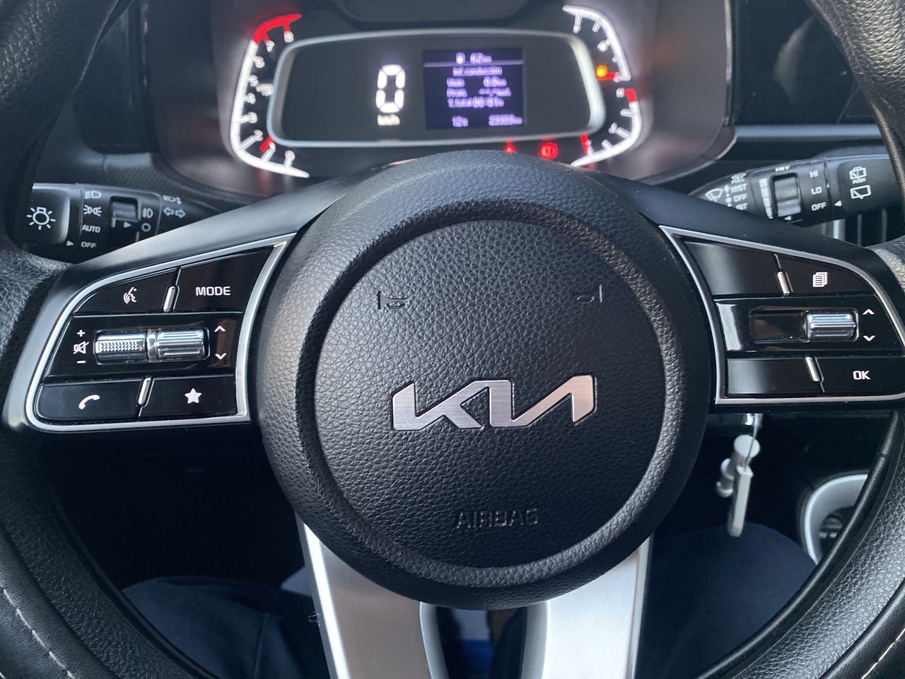 KIA - 27