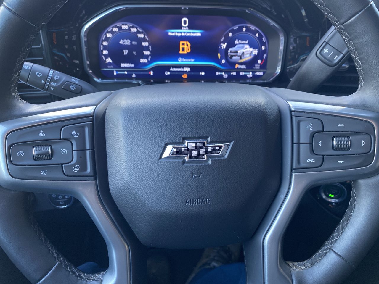 CHEVROLET - 26