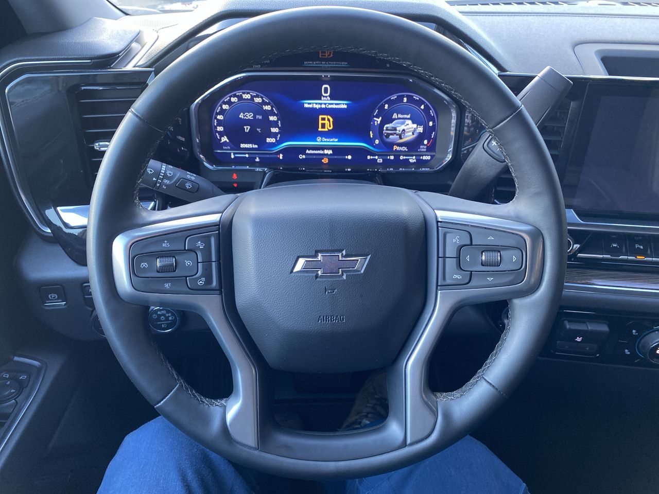 CHEVROLET - 25