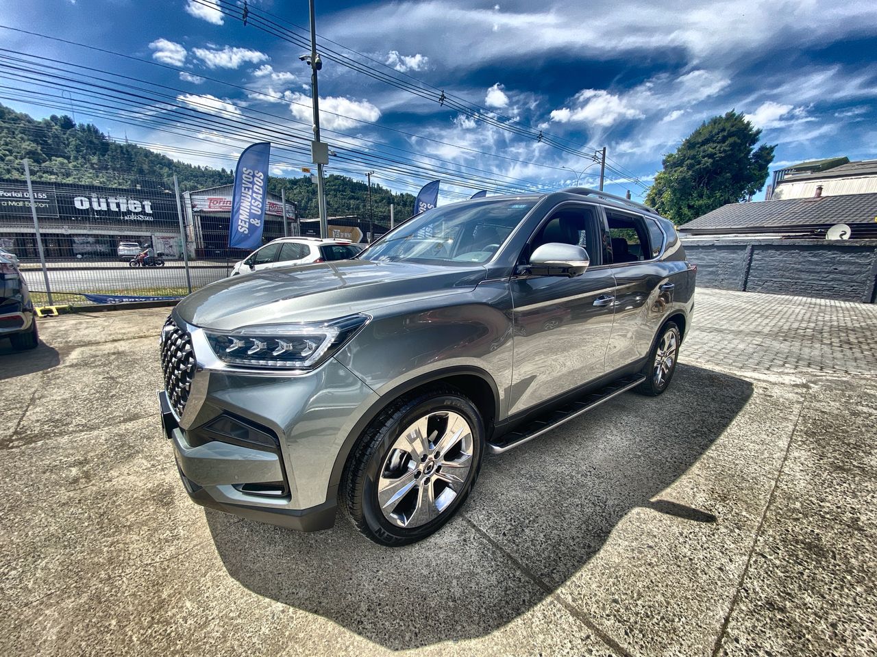 SSANGYONG - 3