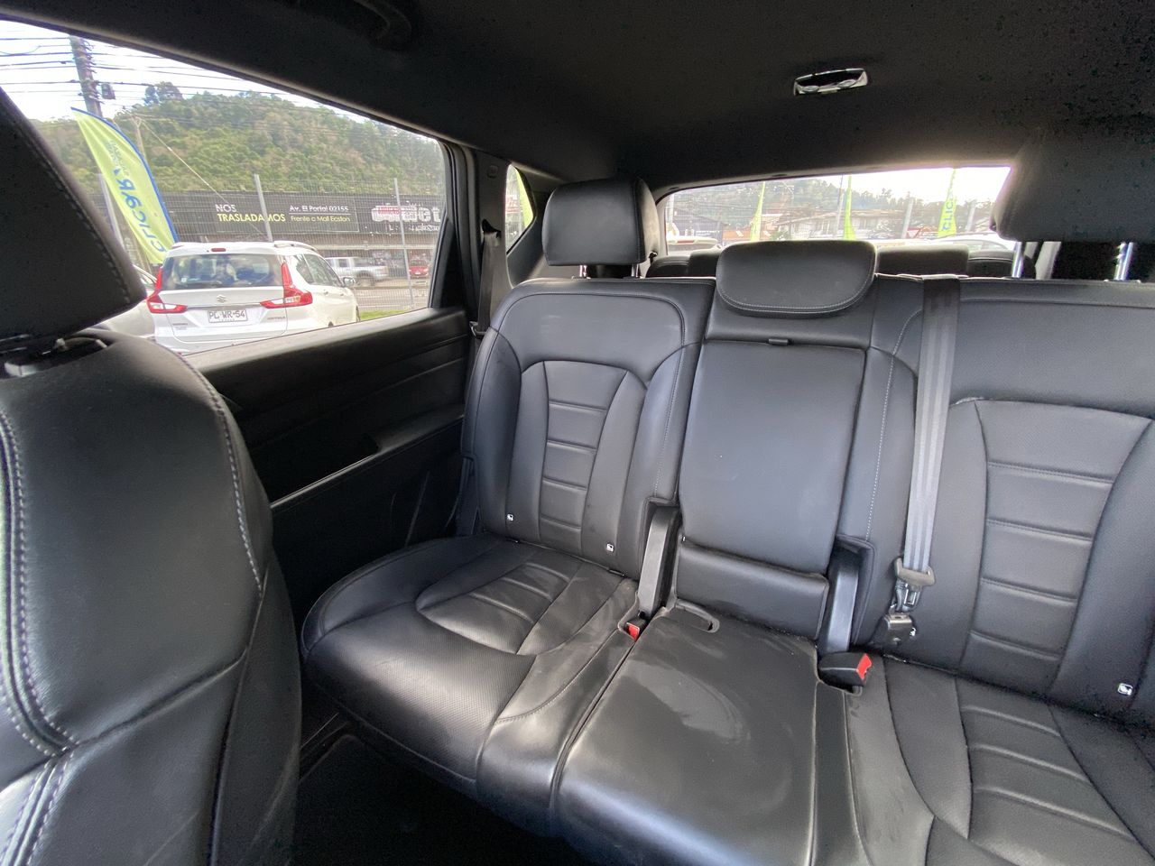 SSANGYONG - 12