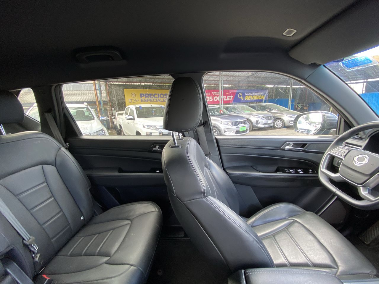SSANGYONG - 15