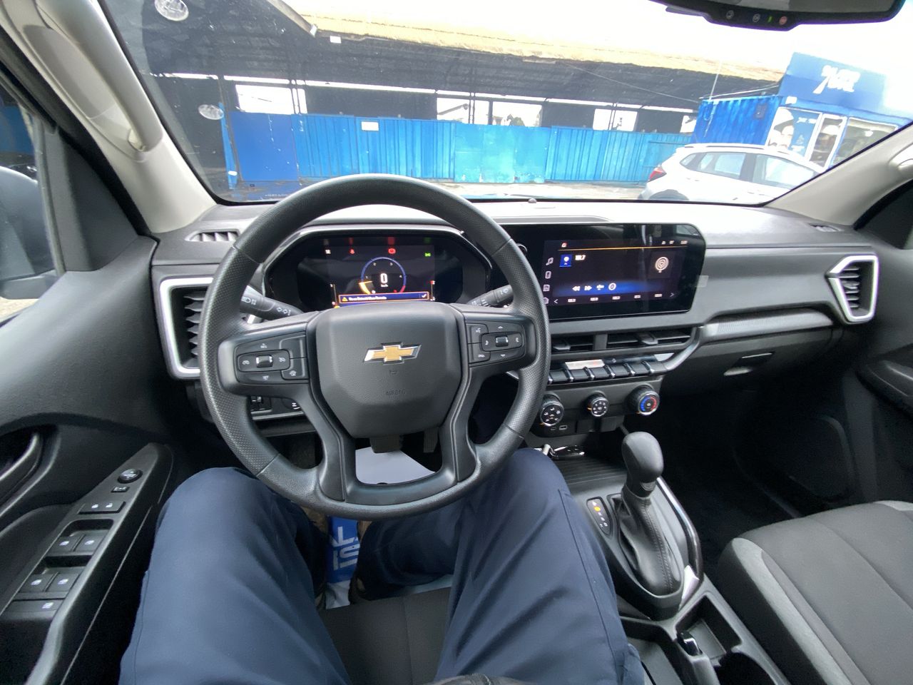 CHEVROLET - 32