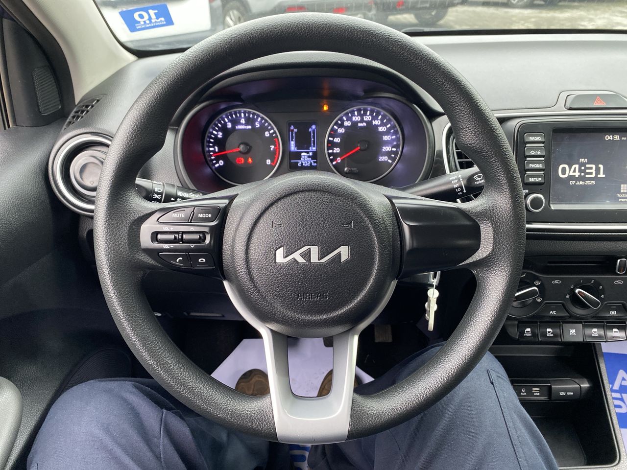 KIA - 25