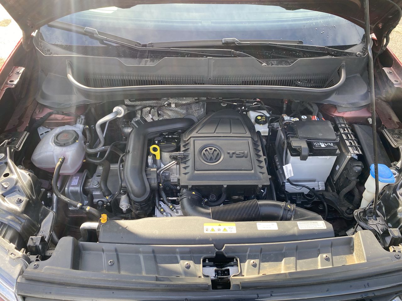 VOLKSWAGEN - 18