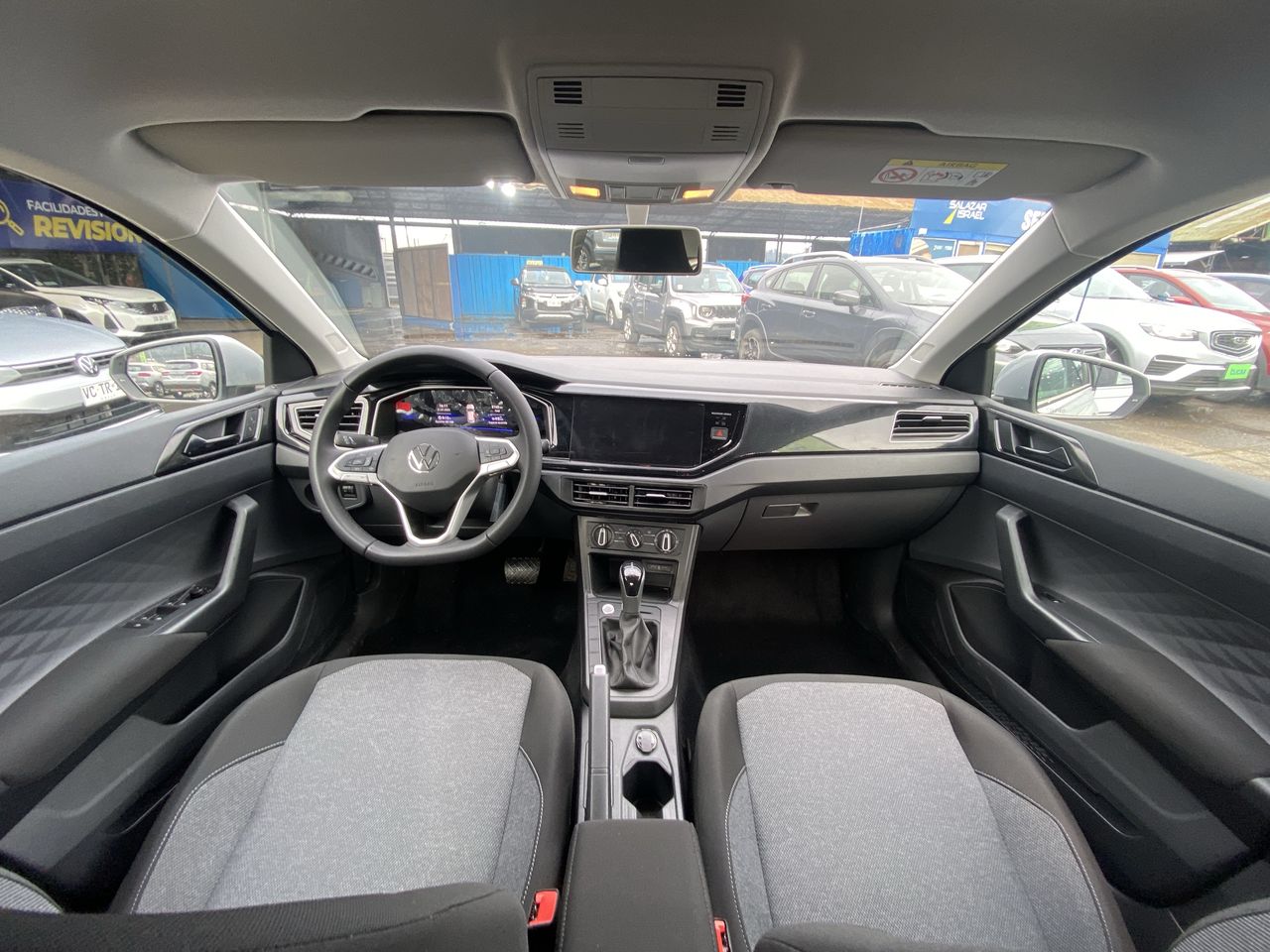 VOLKSWAGEN - 9