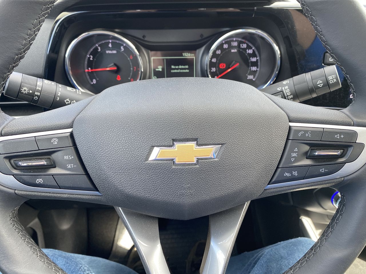 CHEVROLET - 26