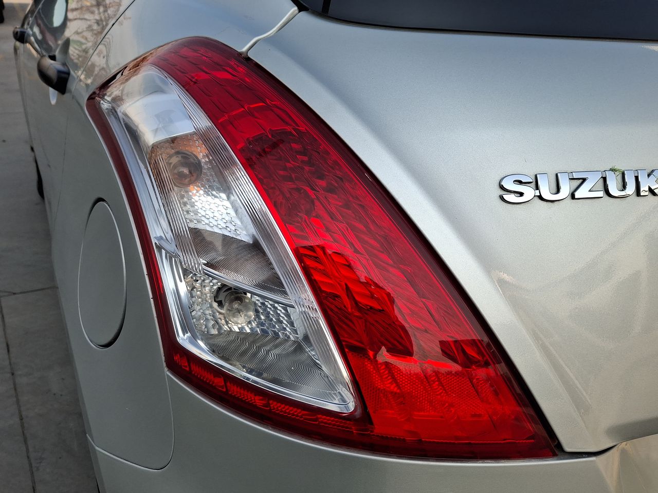 SUZUKI - 20