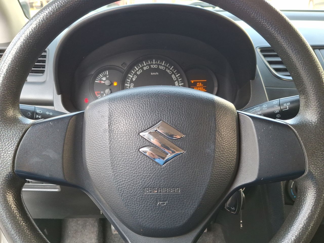 SUZUKI - 25