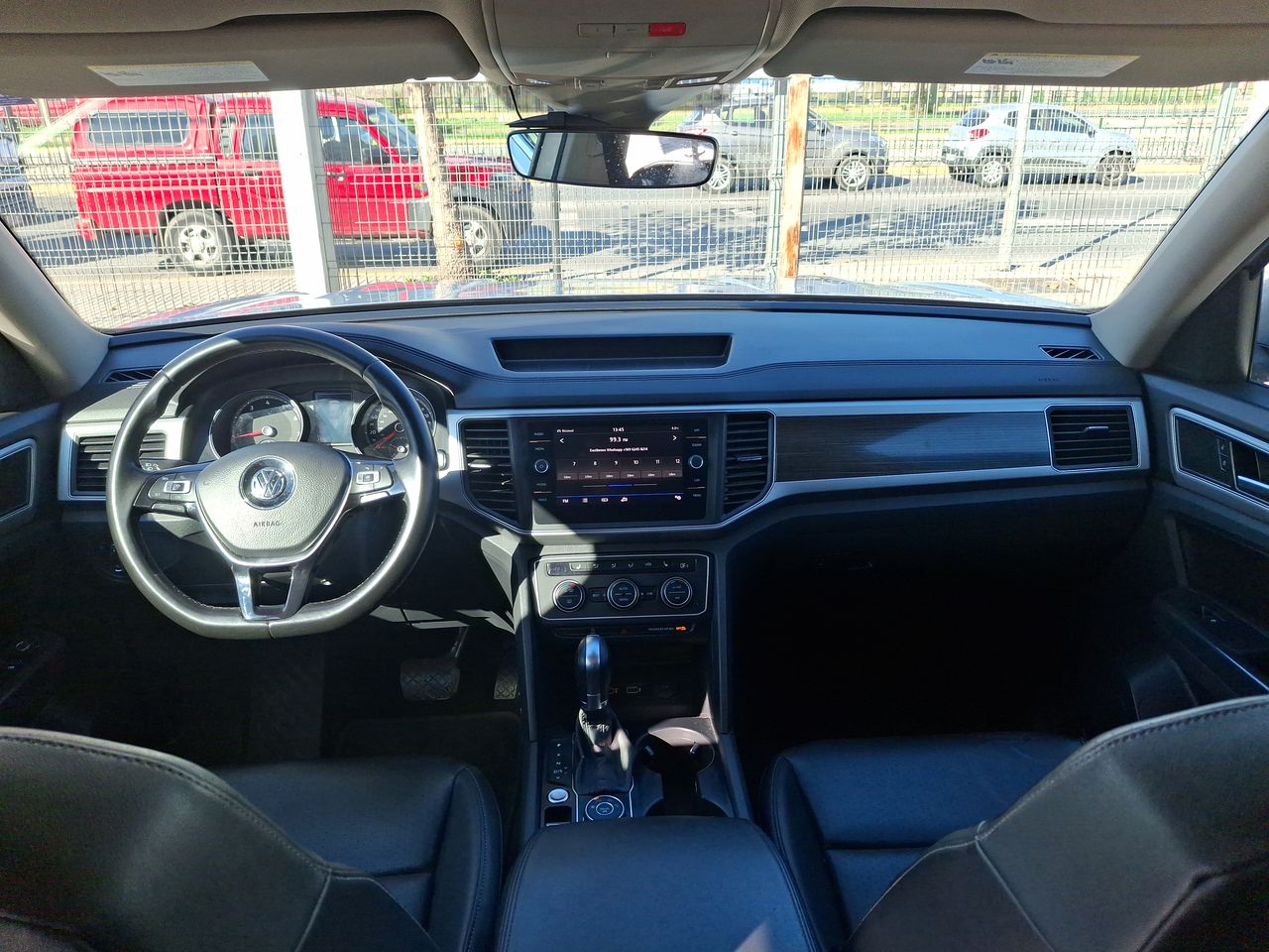 VOLKSWAGEN - 32