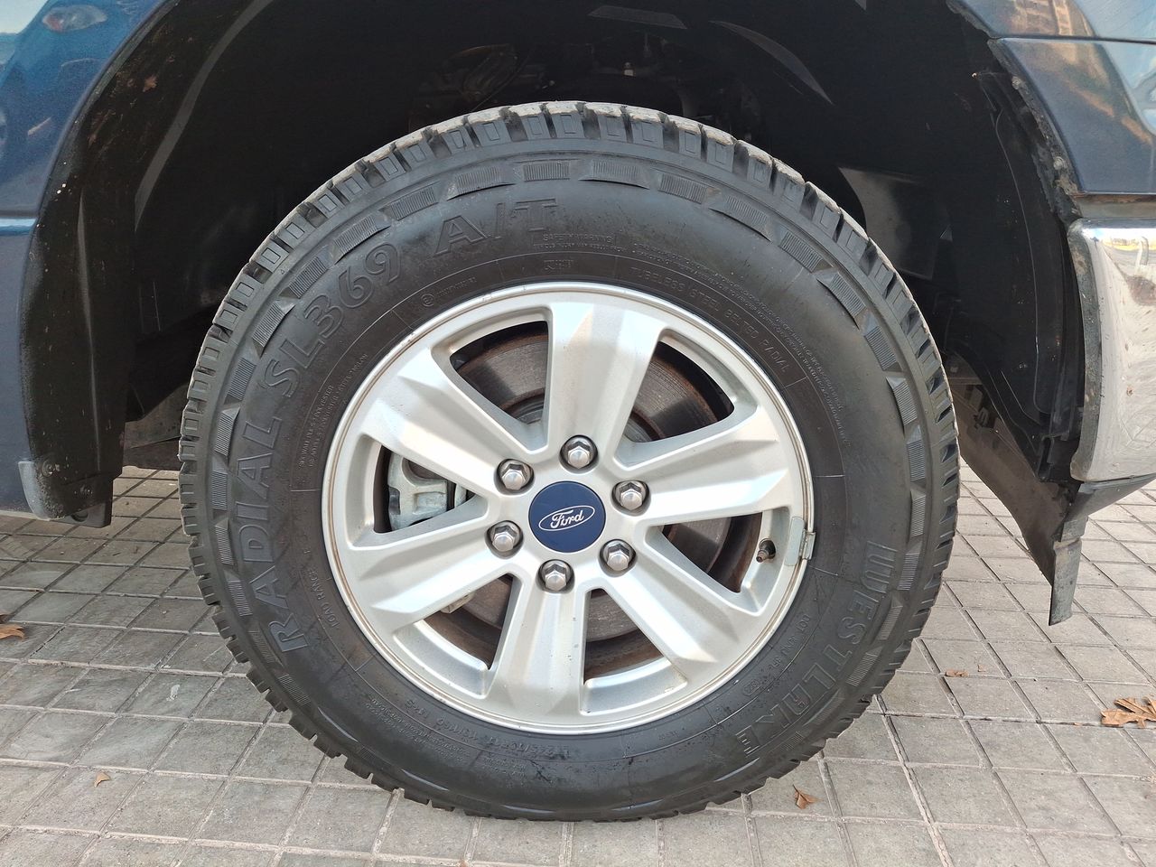 FORD - 17