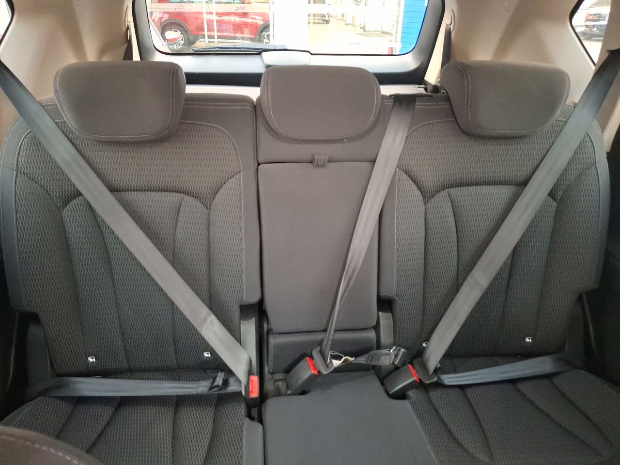 SSANGYONG - 13