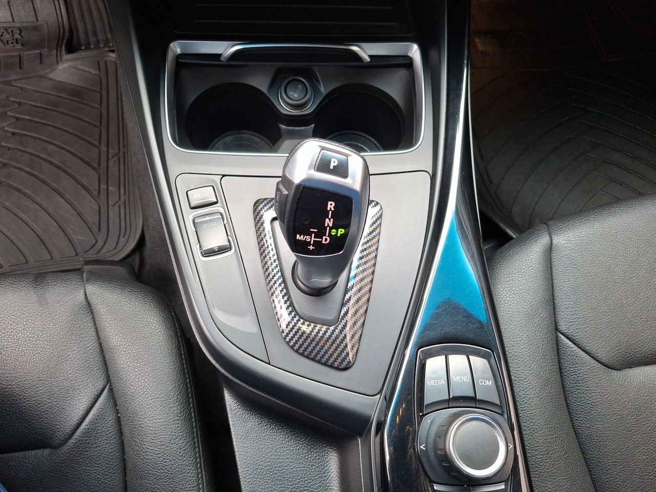 BMW - 30