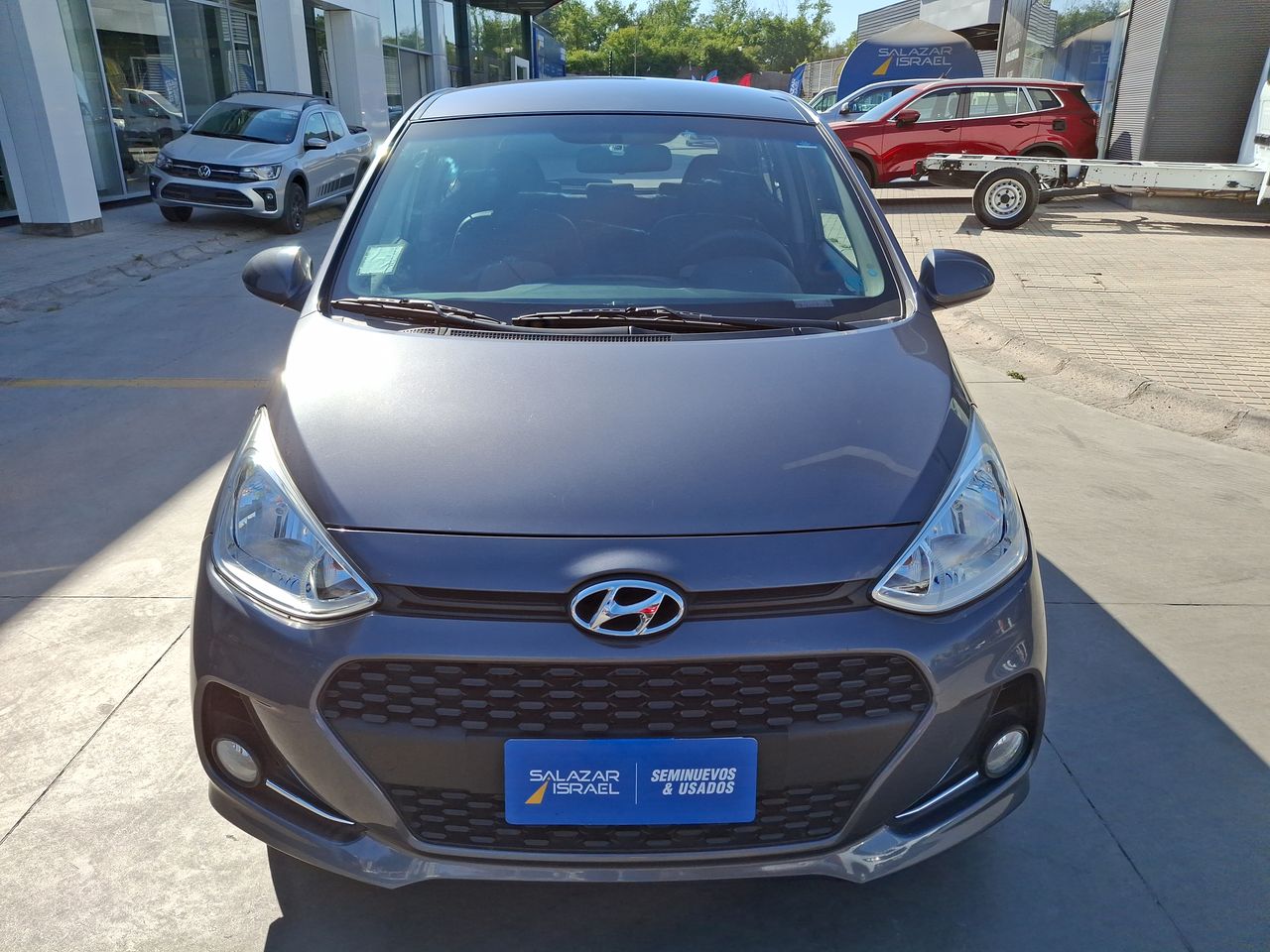 HYUNDAI - 2