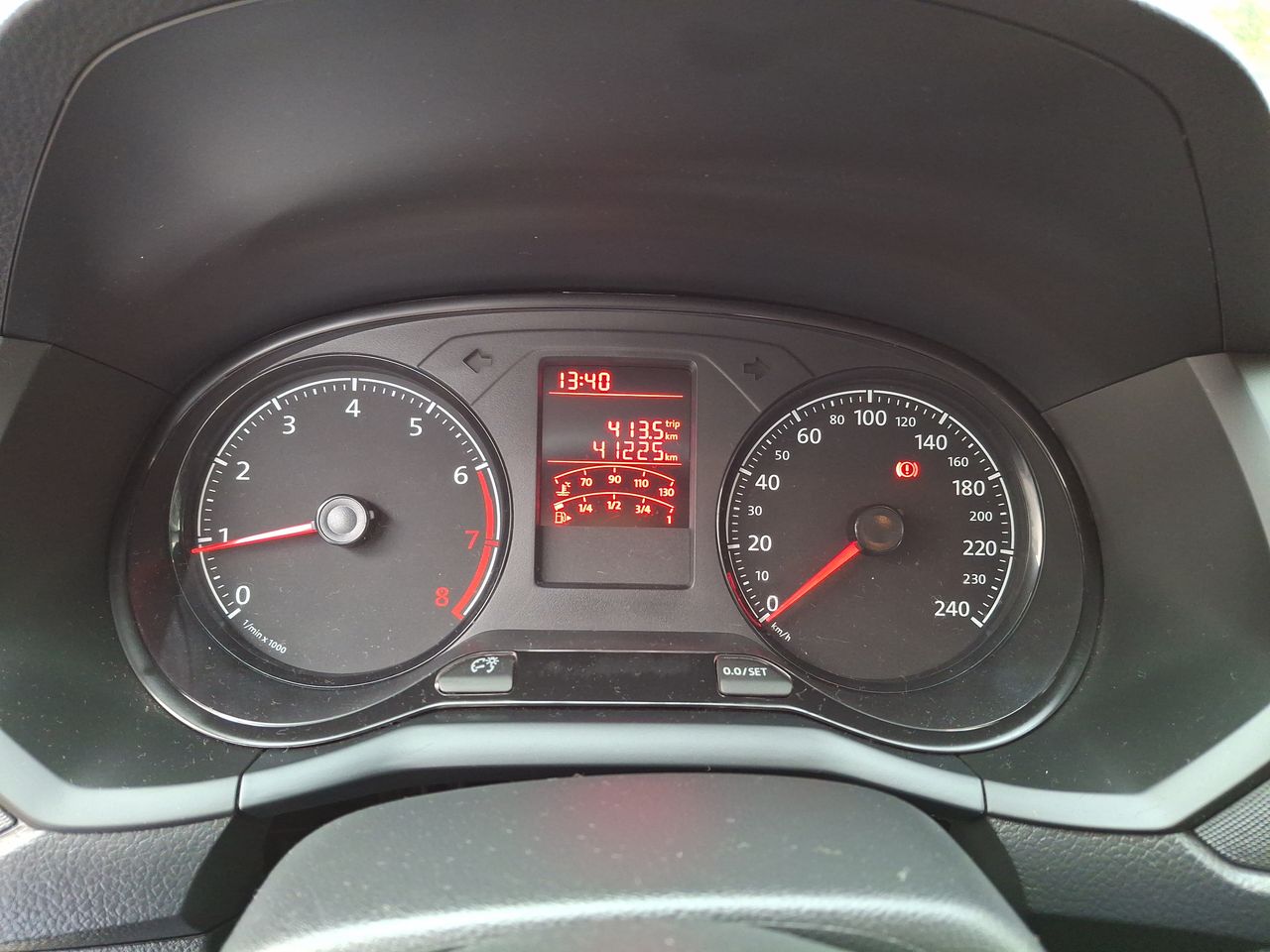 VOLKSWAGEN - 26