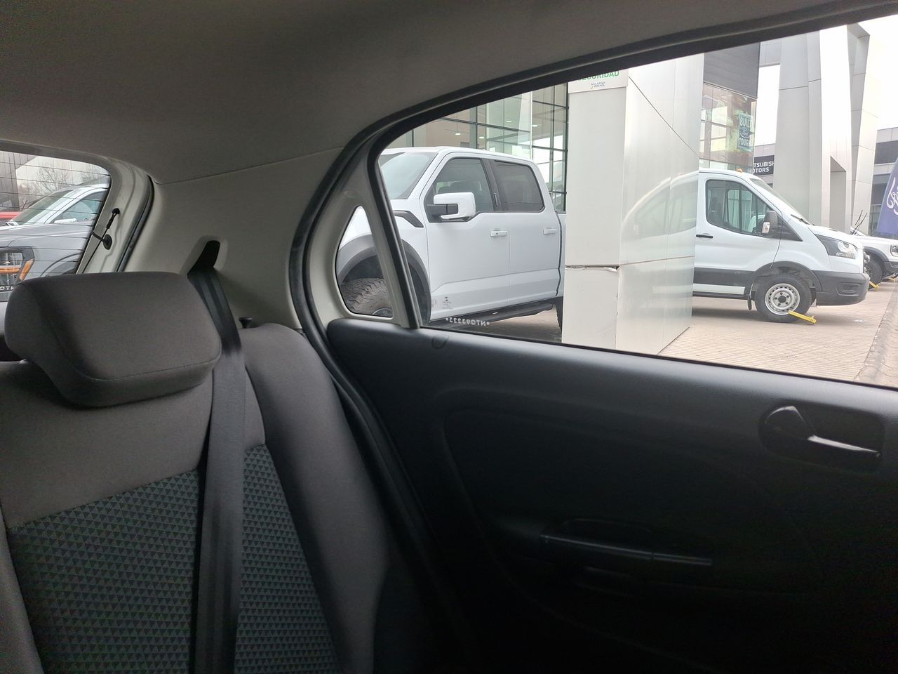 VOLKSWAGEN - 14