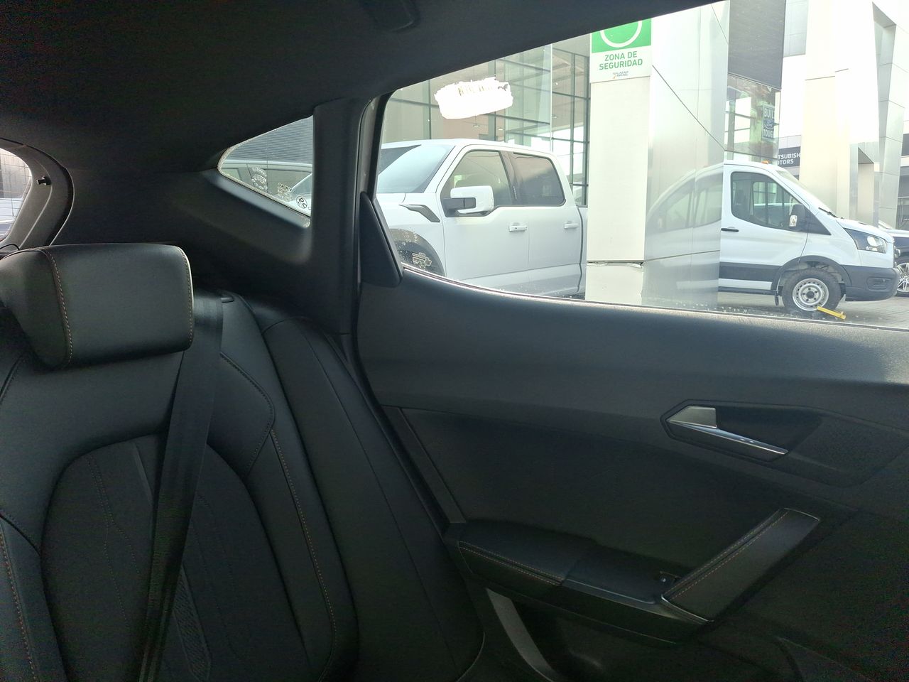 SEAT - 14