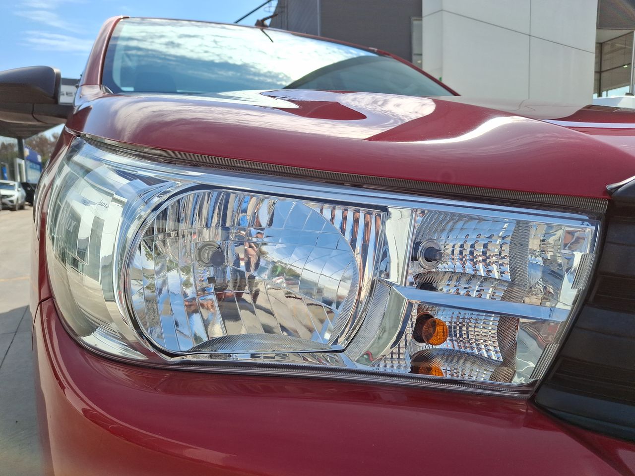 TOYOTA - 18