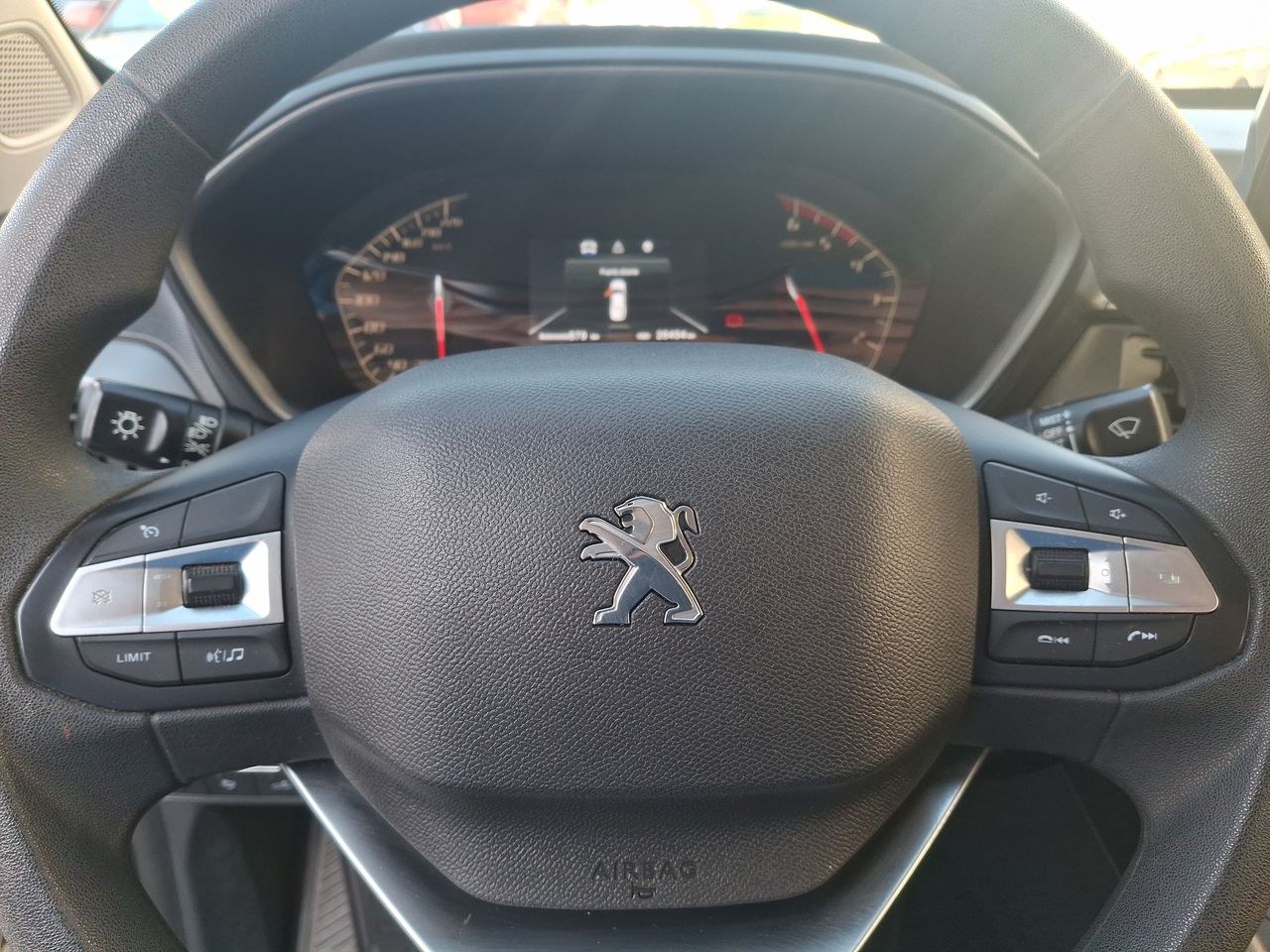 PEUGEOT - 24