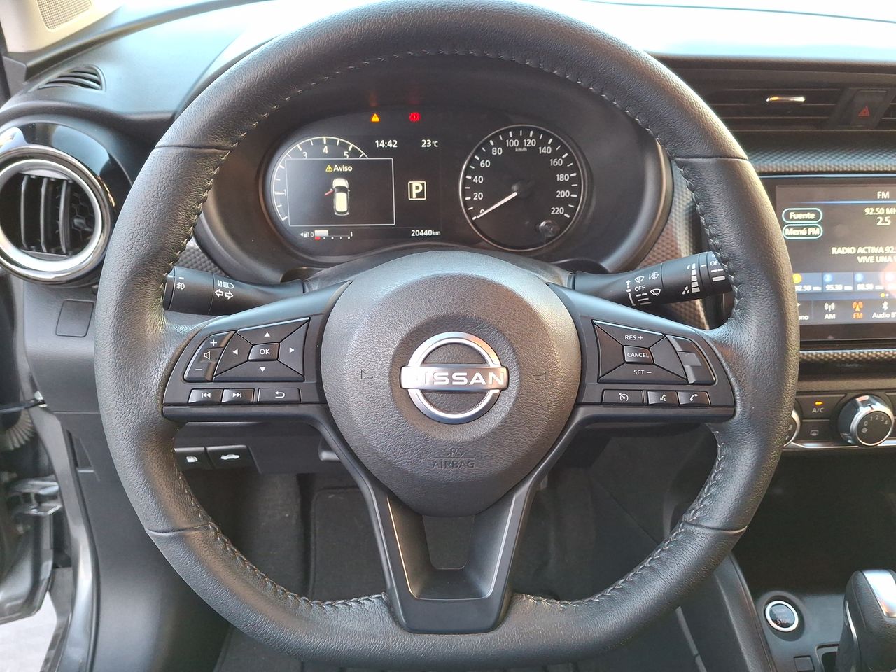 NISSAN - 24