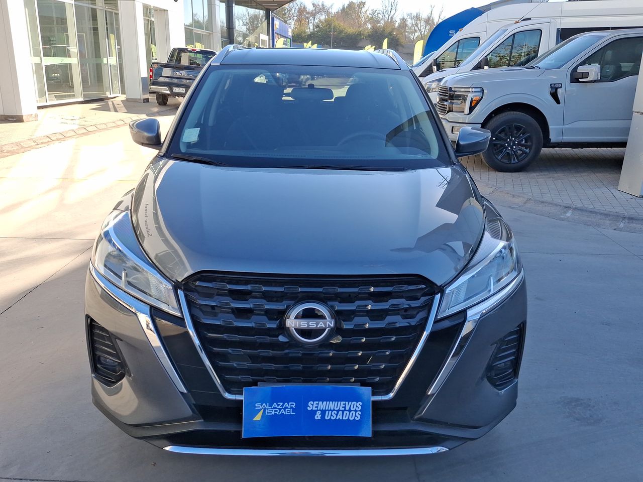 NISSAN - 2