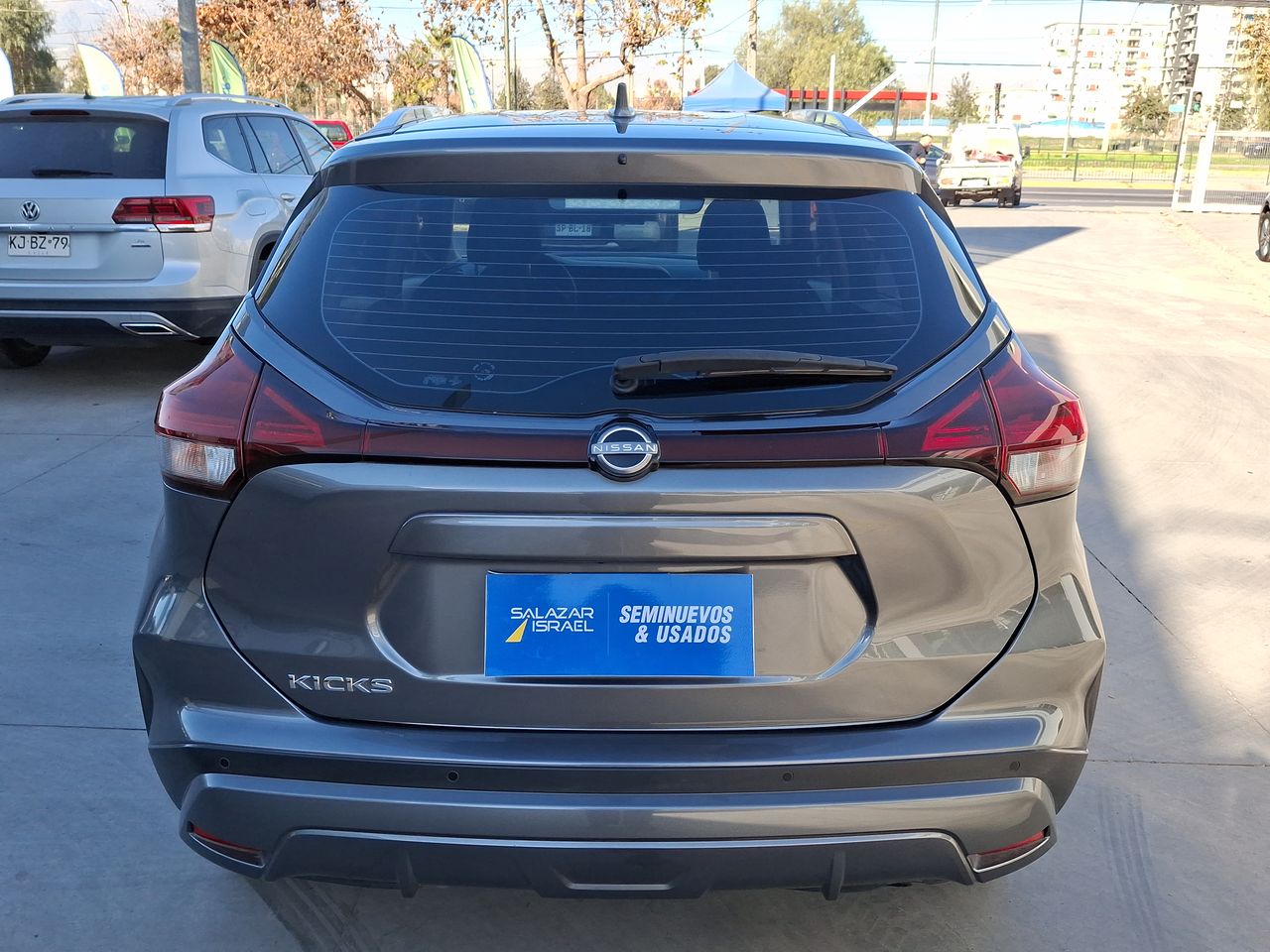 NISSAN - 6