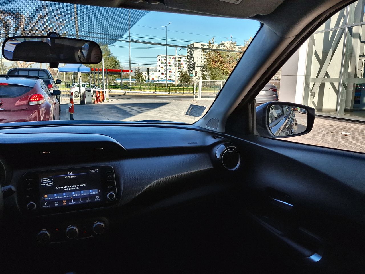 NISSAN - 10